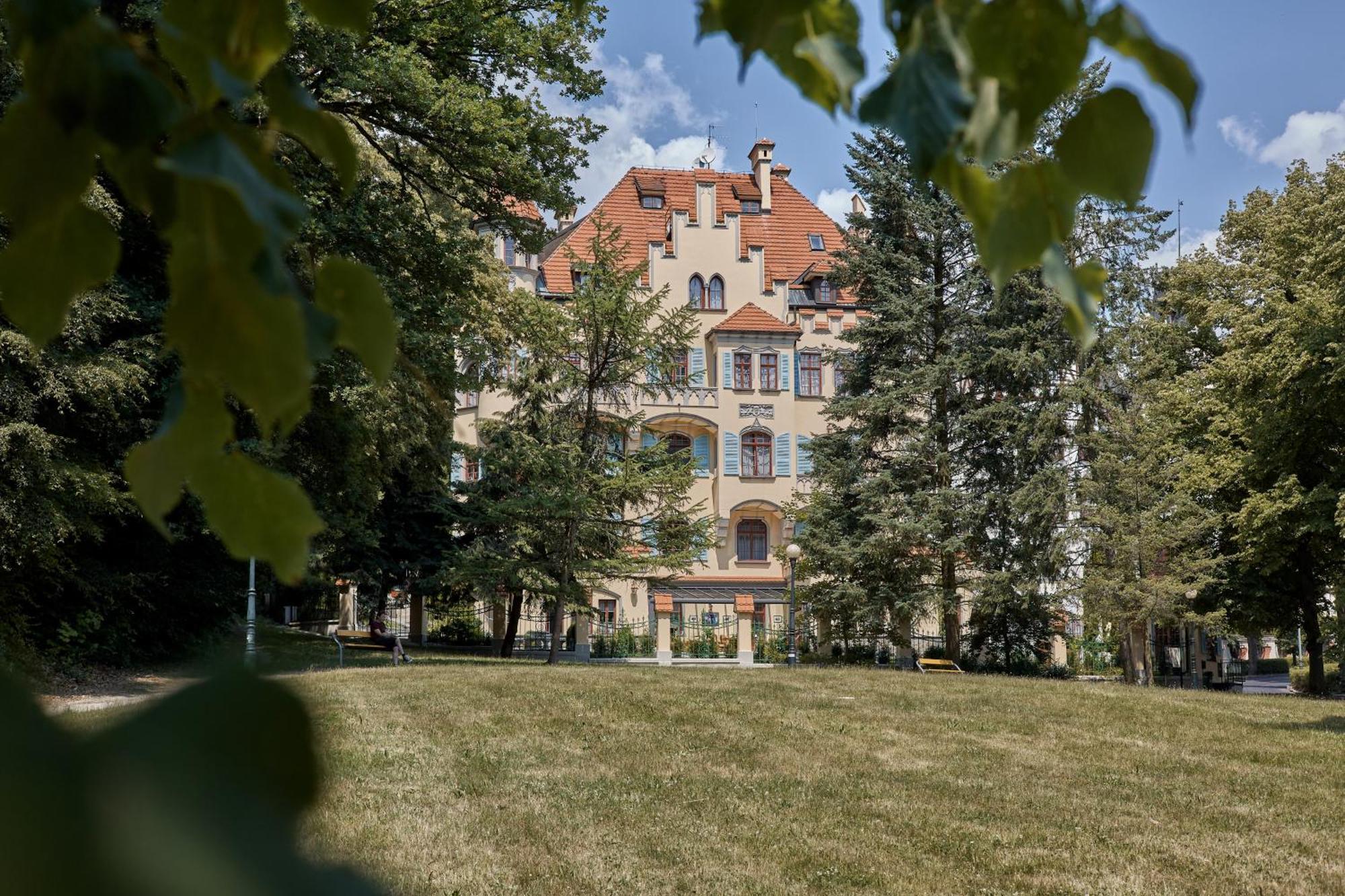 Spa Hotel Villa Ritter Karlovy Vary Exterior photo